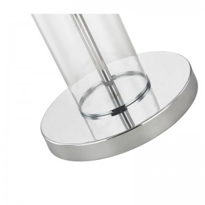 객실 옆에 소파에서 세련된 크롬 마감과 호텔 금속 바닥 램프