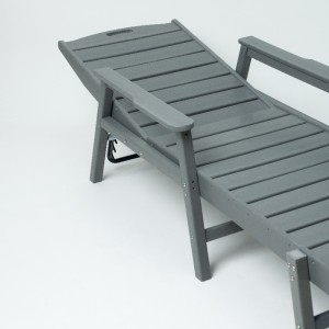 야외 파티오의 의자 라운지 의자