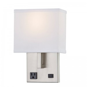 호스 피탈 리티 호텔 핸드 벽 스콘 스콘 브러시 니켈 마감과 반 직사각형 직물 그늘에서 호텔 전형적인 객실