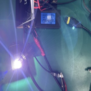 Q3 LED 헤드 라이트 전구