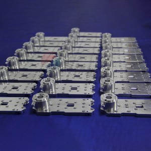 장비 부품 CNC-01