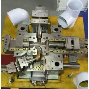 다중 캐비티 정밀 금형 ibi-5