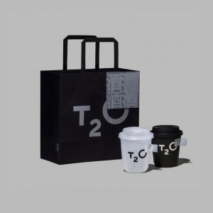 생생한 고급 종이 선물 가방